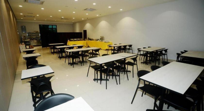 Star-Well Hotel Kuala Lipis Exterior photo