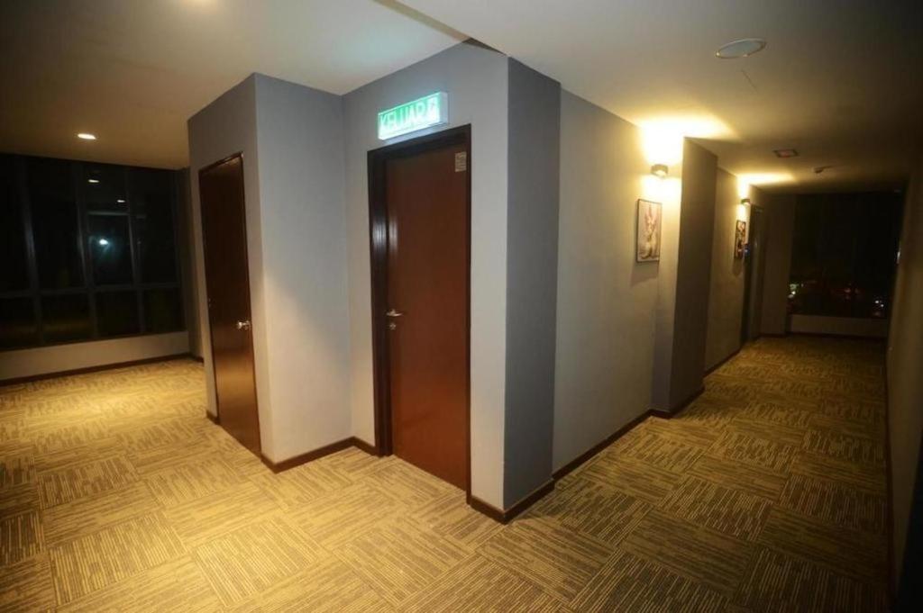 Star-Well Hotel Kuala Lipis Exterior photo