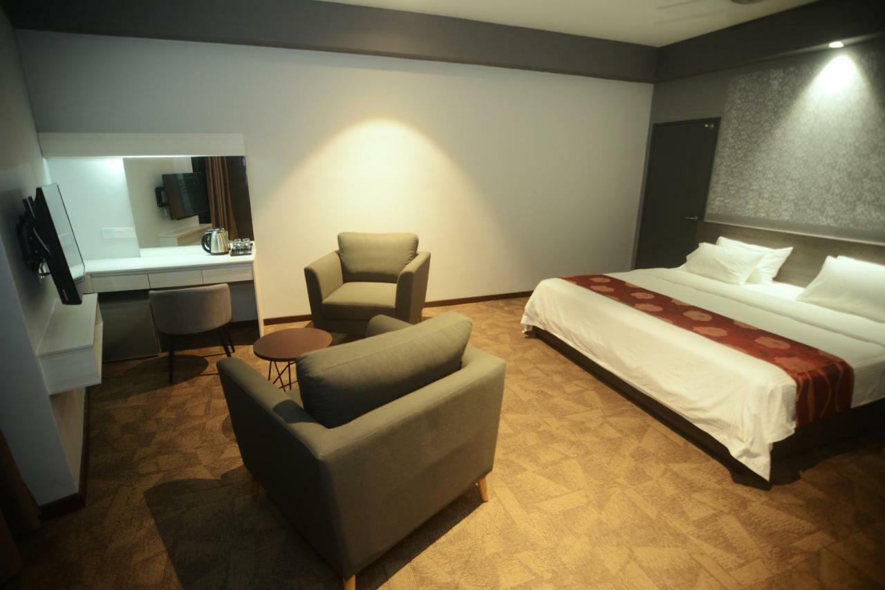 Star-Well Hotel Kuala Lipis Exterior photo